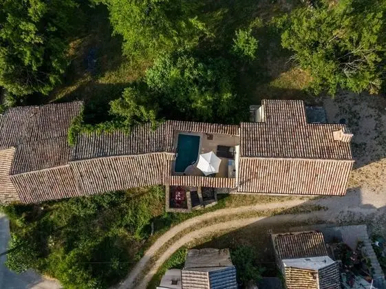 Ev (Stef - with pool - H(4))