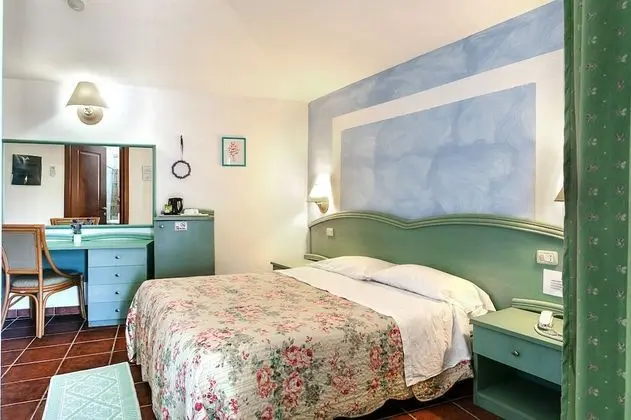 Tek Büyük Yataklı Oda, Bahçe Manzaralı, Ek Bina (Villa Stefania)