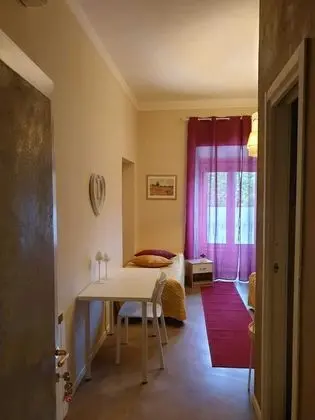 Deluxe Üç Kişilik Oda, Şehir Manzaralı