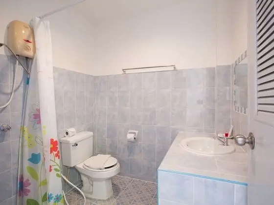 Large Room No Balcony
