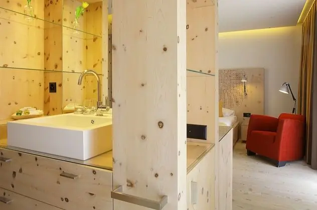 Deluxe Tek Büyük Yataklı Oda, Balkon