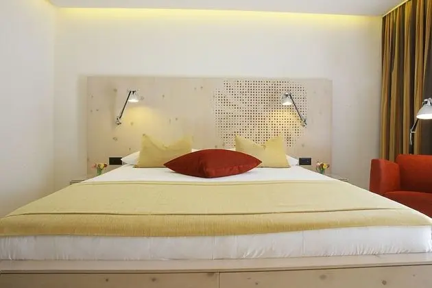 Deluxe Tek Büyük Yataklı Oda, Balkon