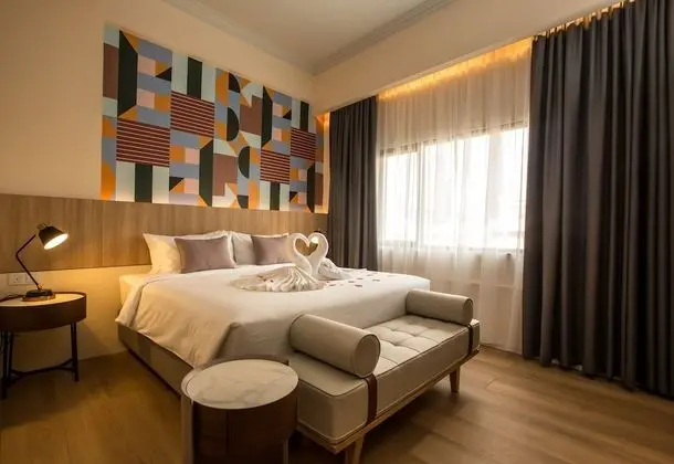 Deluxe Tek Büyük Yataklı Oda