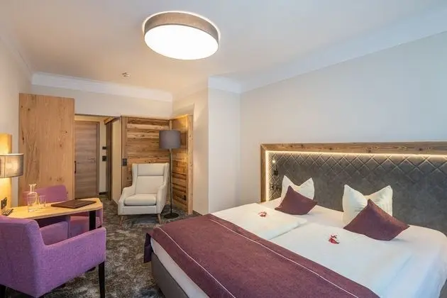 Classic Tek Büyük Yataklı Oda