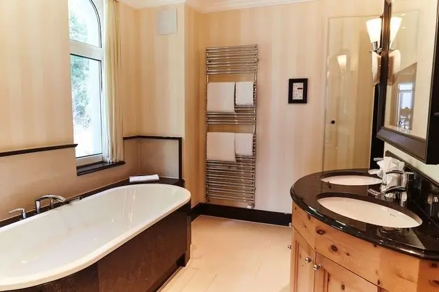 Deluxe Süit, 1 Çift Kişilik Yatak, Dağ Manzaralı