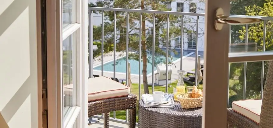 Classic Tek Büyük Yataklı Oda, Balkon, Park Manzaralı