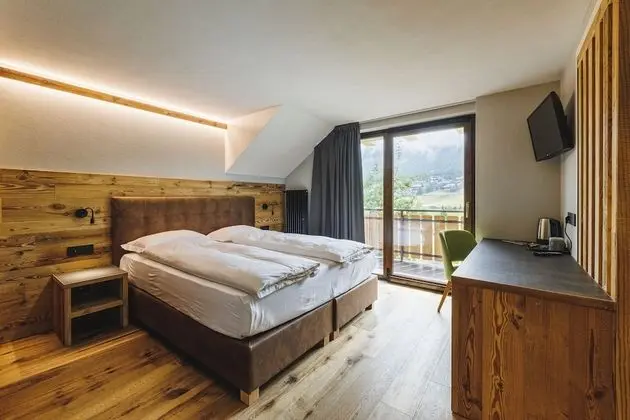 Tek Büyük veya İki Ayrı Yataklı Oda