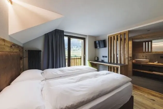 Tek Büyük veya İki Ayrı Yataklı Oda