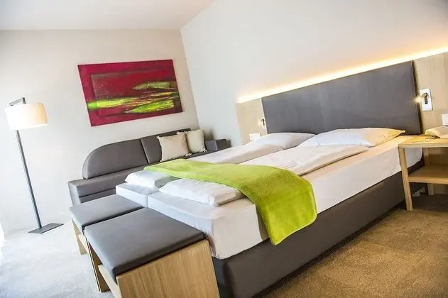 Tek Büyük Yataklı Oda, Bahçe Manzaralı