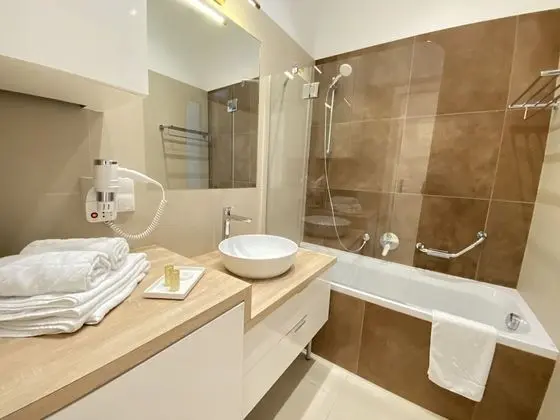 City Apart Daire, 1 Büyük (Queen) Boy Yatak ve Çekyat, Sigara İçilmez, Mutfak