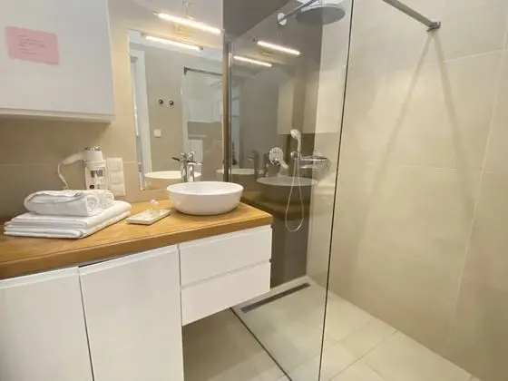 Family Apart Daire, 2 Yatak Odası, Sigara İçilmez, Mutfak