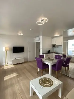 Comfort Apart Daire, 1 Büyük (Queen) Boy Yatak ve Çekyat, Balkon