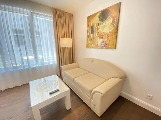 Premium Stüdyo, 1 Büyük (Queen) Boy Yatak, Balkon, Avlu