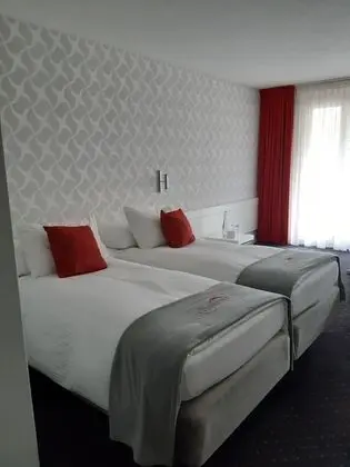 Tek Büyük Yataklı Oda (South)