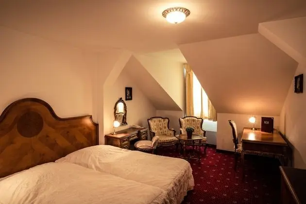 Standard Tek Büyük veya İki Ayrı Yataklı Oda (With Spa Access)