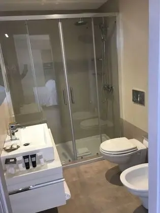 Standard Tek Büyük veya İki Ayrı Yataklı Oda, Engellilere Uygun