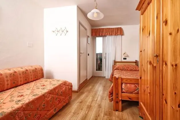 Tek Büyük veya İki Ayrı Yataklı Oda