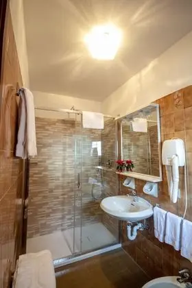 Standard Oda, Dağ Manzaralı