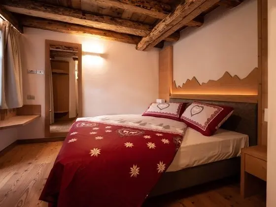 Apart Daire, 2 Yatak Odası (2)