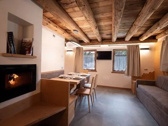 Apart Daire, 2 Yatak Odası (2)