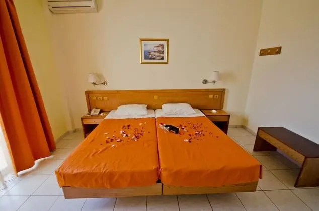 Cozy room with kitchenette
