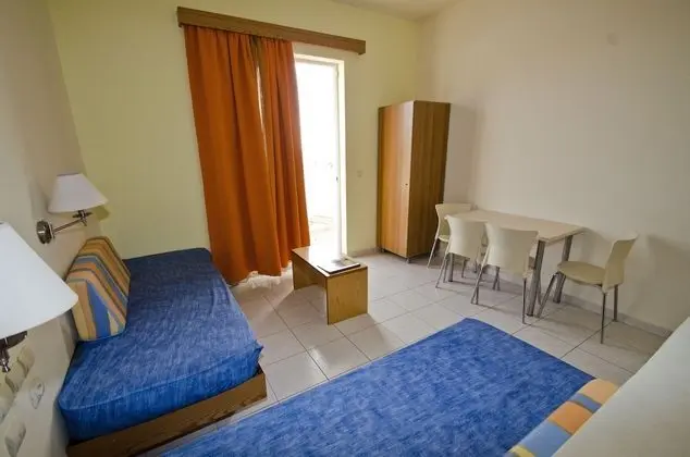 Cozy room with kitchenette
