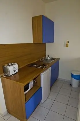 Cozy room with kitchenette