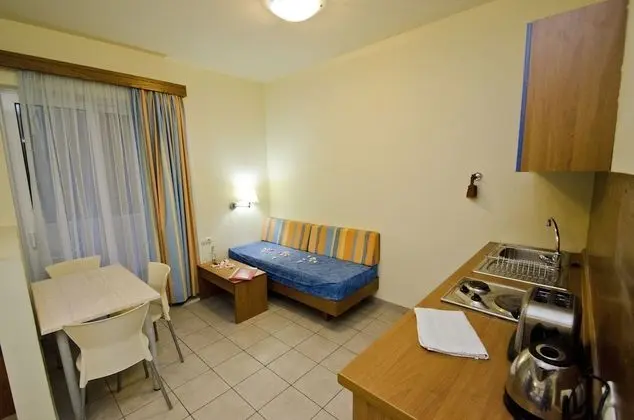 Superior room with kitchenette