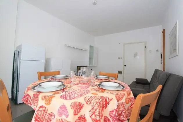 Classic Apart Daire, 2 Yatak Odası (68/C)