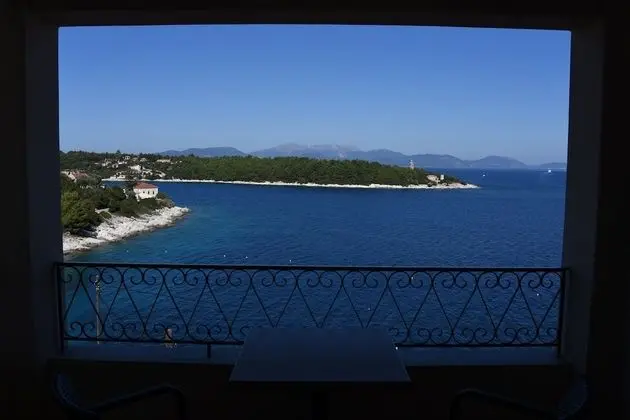 Stüdyo, Deniz Manzaralı