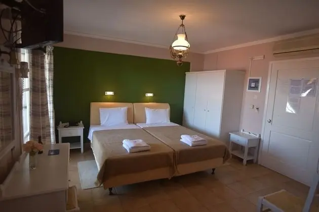 Stüdyo, Kısmi Deniz Manzaralı