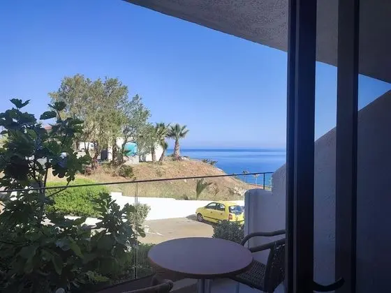 Standard İki Ayrı Yataklı Oda, Kısmi Deniz Manzaralı