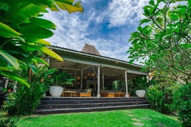 Basic Villa, Birden Çok Yatak