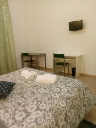 Economy Tek Büyük Yataklı Oda, Ortak Banyo