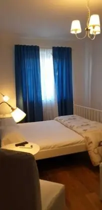 Üç Kişilik Oda