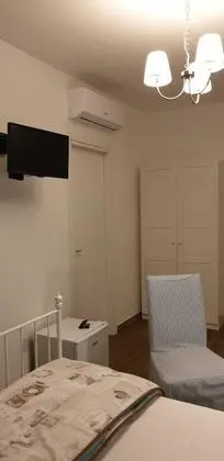 Üç Kişilik Oda