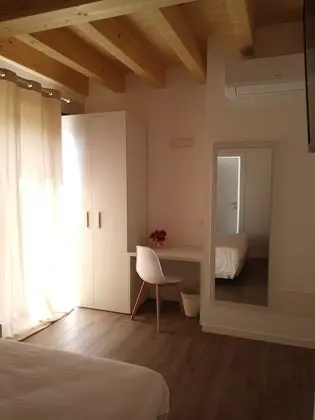 Classic Tek Büyük veya İki Ayrı Yataklı Oda