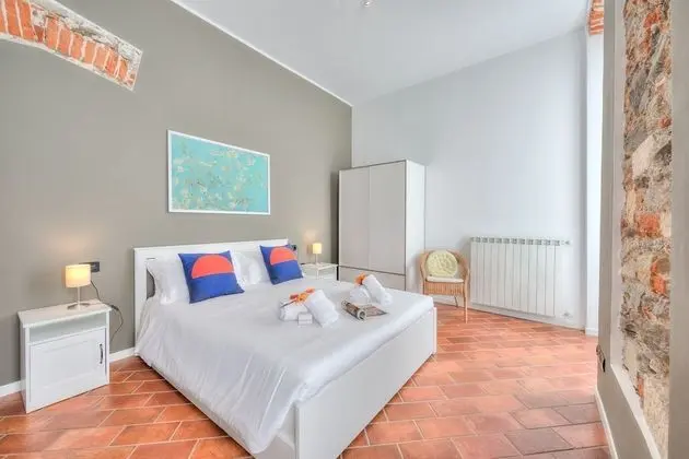 Standard Apart Daire, 1 En Büyük (King) Boy Yatak ve Çekyat (Stella Del Lago Pied Dans L'Eau)