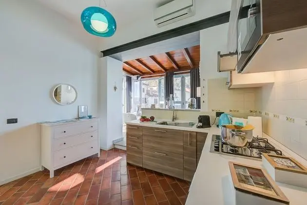 Standard Apart Daire, 1 En Büyük (King) Boy Yatak ve Çekyat (Stella Del Lago Pied Dans L'Eau)