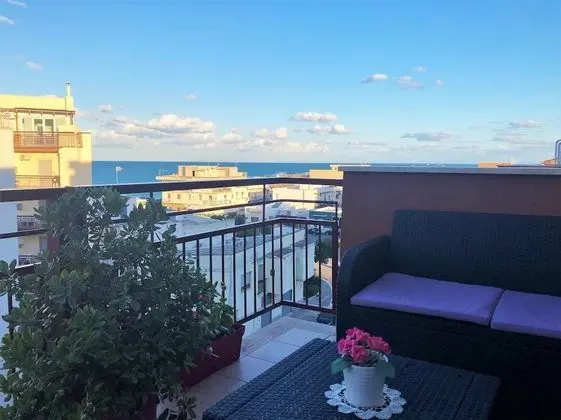 Apart Daire, 2 Yatak Odası, Balkon, Deniz Manzaralı