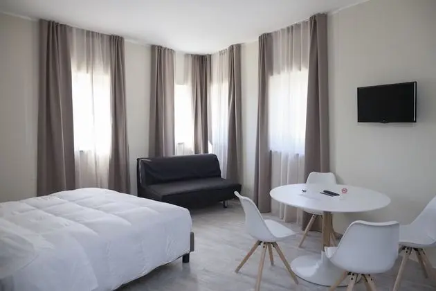 Deluxe Stüdyo, Küçük Mutfak