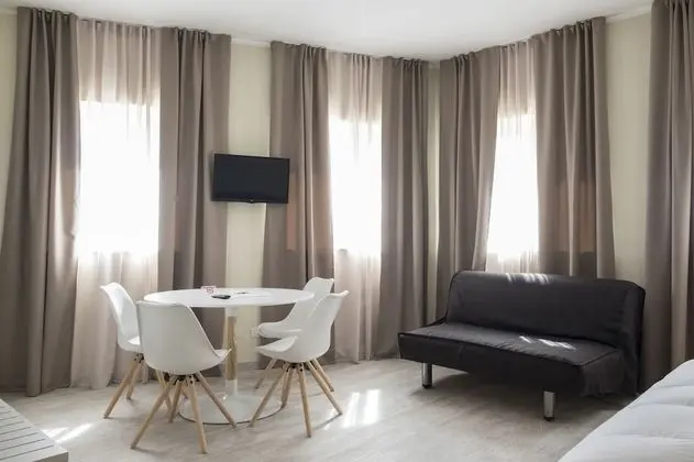 Deluxe Stüdyo, Küçük Mutfak