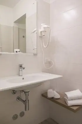 Standard Tek Büyük veya İki Ayrı Yataklı Oda