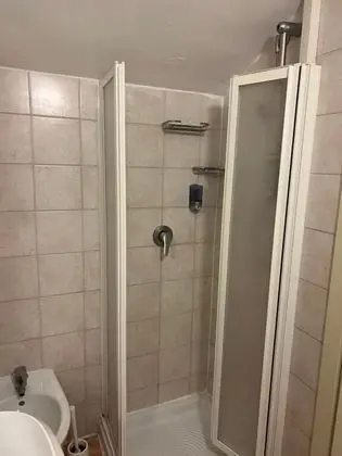 Economy Tek Büyük Yataklı Oda