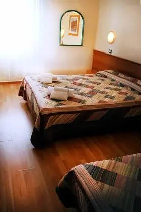 Standard Üç Kişilik Oda