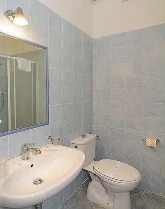 Standard Üç Kişilik Oda