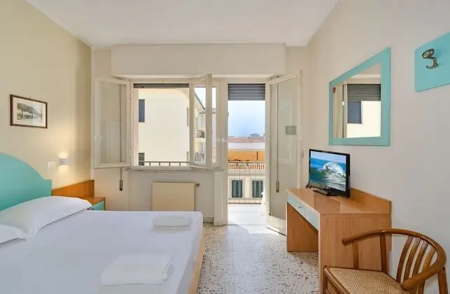 Üç Kişilik Oda, Balkon