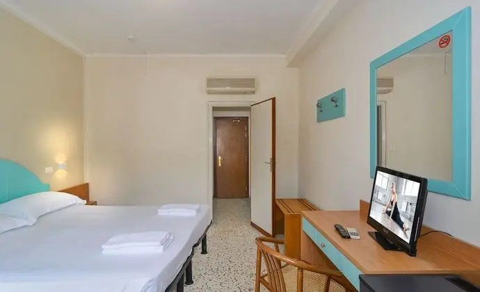 Üç Kişilik Oda, Balkon