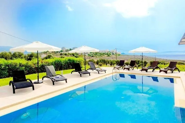 Luxury Villa, 3 Yatak Odası, Kişiye Özel Havuzlu, Deniz Manzaralı
