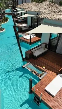 Grand Bungalov, Sıcak Su Küveti (Over water)